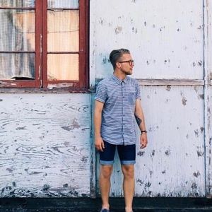 Vans Men’s Buttondown